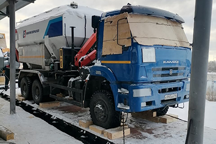 Универсальные платформы с грузом, готовмы к отправке со ст. Новосибирск-главный ЗСБ ЖД.